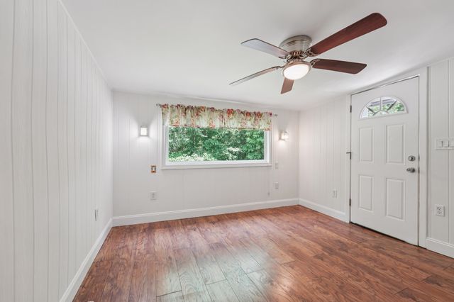 75 S Policy St Unit 45, Salem, NH 03079