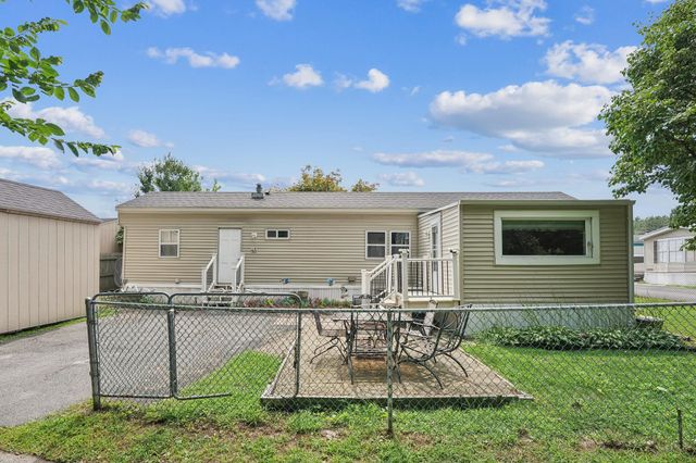 75 S Policy St Unit 45, Salem, NH 03079