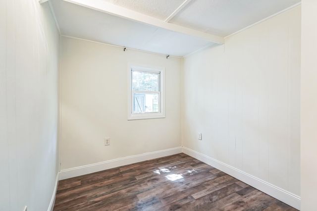 75 S Policy St Unit 45, Salem, NH 03079