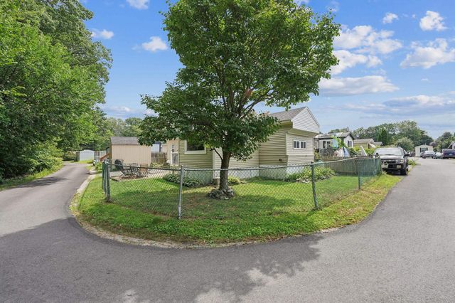 75 S Policy St Unit 45, Salem, NH 03079