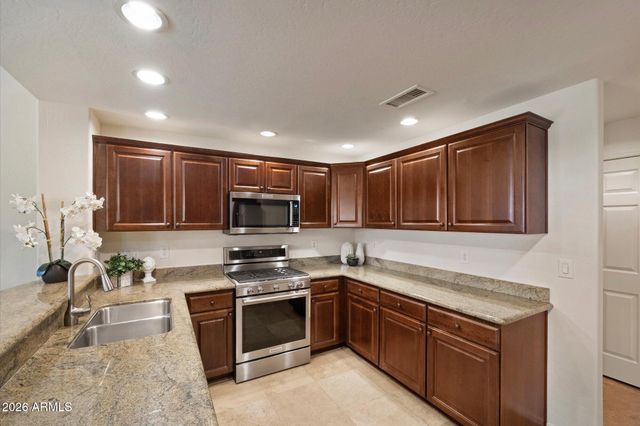 19700 N 76TH Street 2001, Scottsdale, AZ 85255