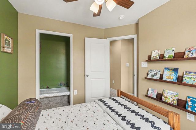 35202 SARA CT, Locust Grove, VA 22508