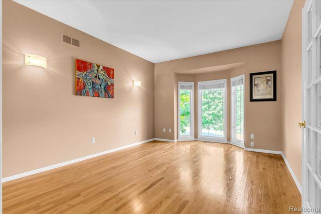 1781 Westridge Drive, Rochester, MI 48306