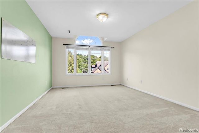 1781 Westridge Drive, Rochester, MI 48306