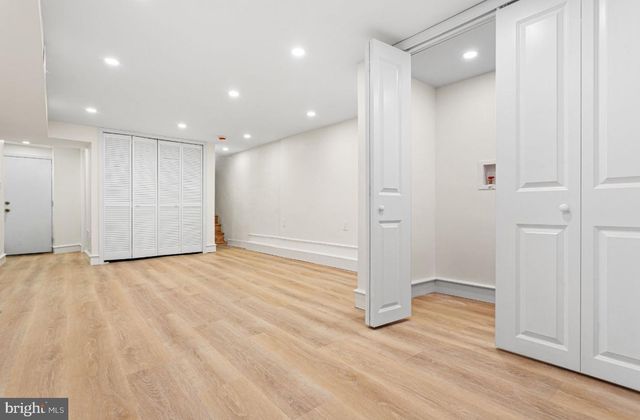 6812 SPRAGUE ST, Philadelphia, PA 19119