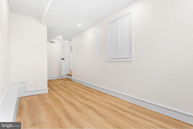 6812 SPRAGUE ST, Philadelphia, PA 19119