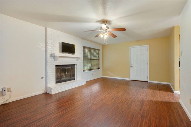 3200 Wildrye Drive, College Station, TX 77845