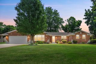 1311 Highview AVENUE, Union Grove, WI 53182