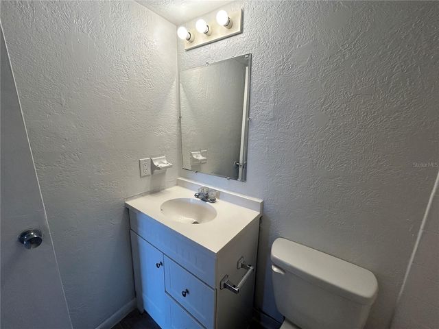 2755 L B MCLEOD ROAD 2755C, Orlando, FL 32805