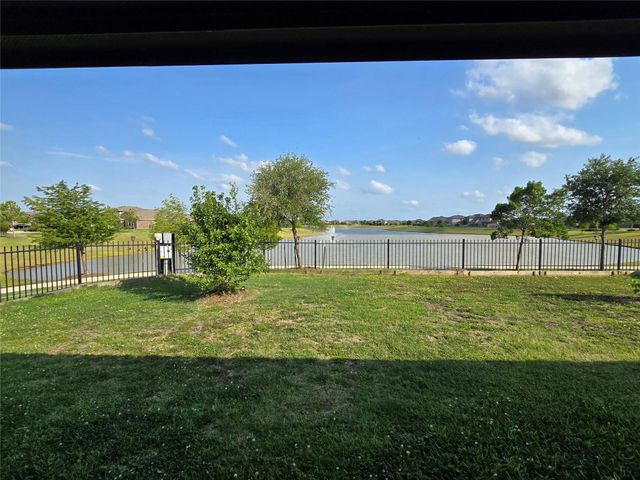 18411 Pelham Hollow Trail, Richmond, TX 77407