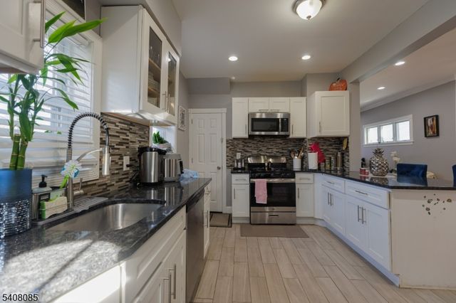 265 E Stearns St, Rahway City, NJ 07065