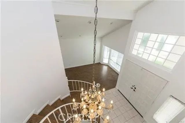 2200 Heritage, Fullerton, CA 92833