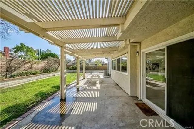 2200 Heritage, Fullerton, CA 92833