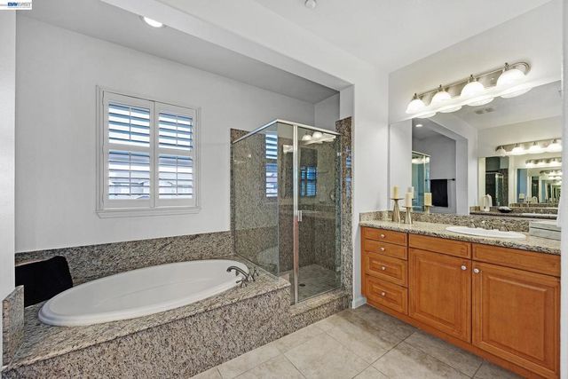 1869 Tarragon Dr, Brentwood, CA 94513