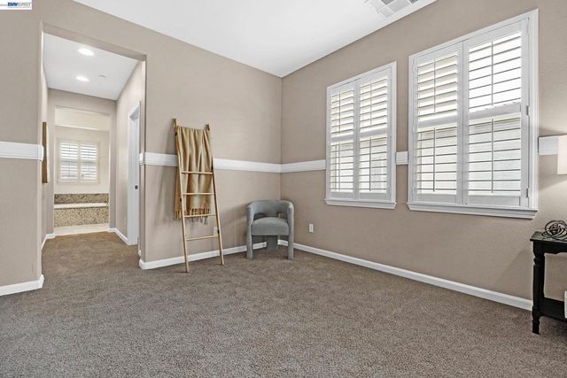 1869 Tarragon Dr, Brentwood, CA 94513