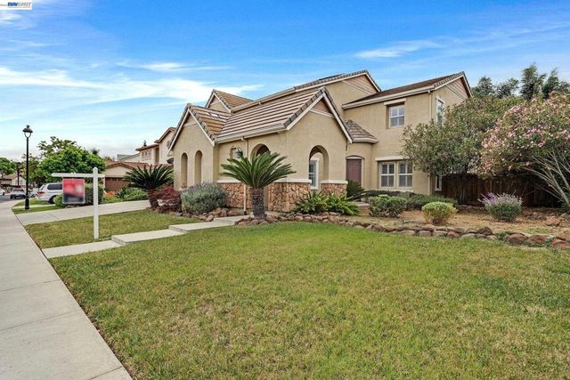 1869 Tarragon Dr, Brentwood, CA 94513