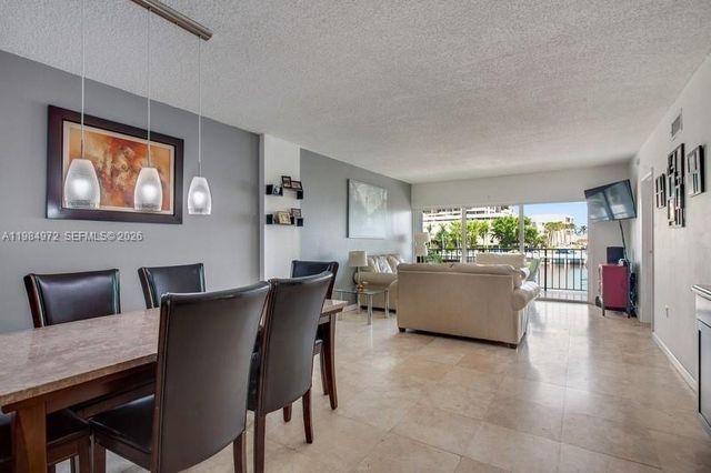 2455 Flamingo Dr 201, Miami Beach, FL 33140