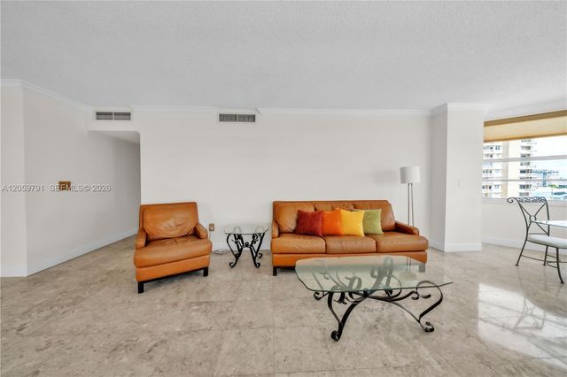 1985 S ocean dr 6p, Hallandale Beach, FL 33009