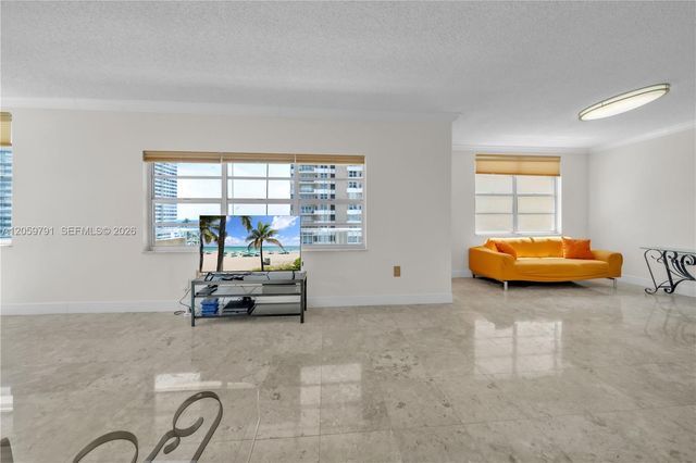 1985 S ocean dr 6p, Hallandale Beach, FL 33009