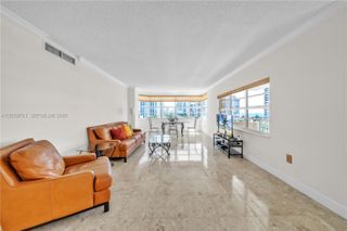1985 S ocean dr 6p, Hallandale Beach, FL 33009