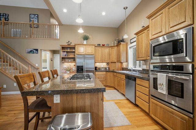 14234 Whitewater Loop, La Pine, OR 97739