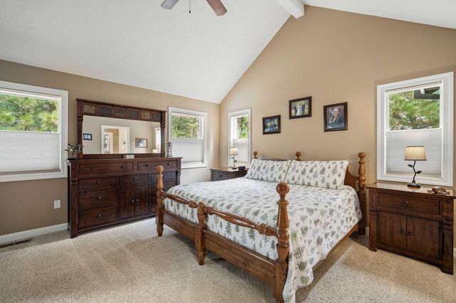14234 Whitewater Loop, La Pine, OR 97739