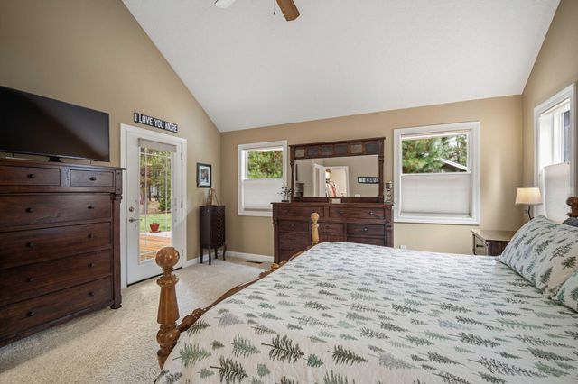 14234 Whitewater Loop, La Pine, OR 97739
