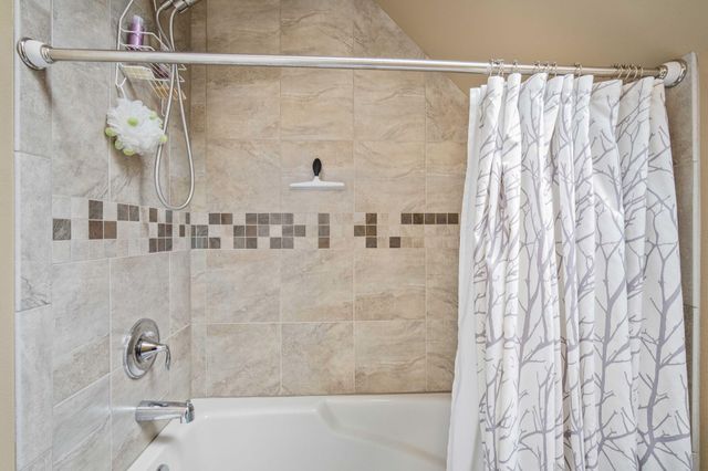 14234 Whitewater Loop, La Pine, OR 97739