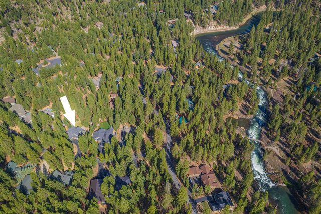 14234 Whitewater Loop, La Pine, OR 97739