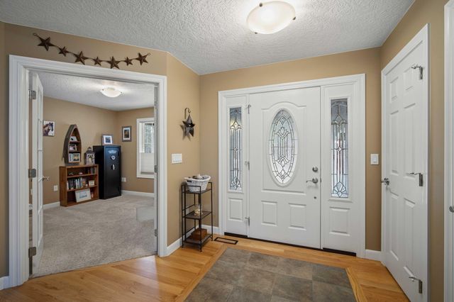 14234 Whitewater Loop, La Pine, OR 97739