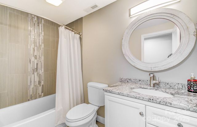 51 Alfson Circle, Hendersonville, NC 28792