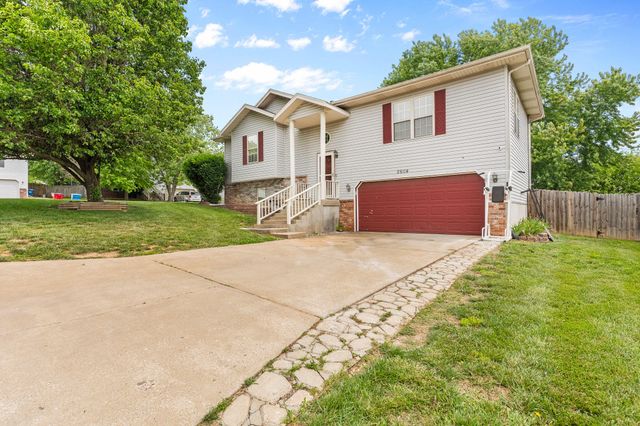 2604 S Lotus Street, Ozark, MO 65721