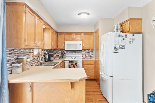 2604 S Lotus Street, Ozark, MO 65721