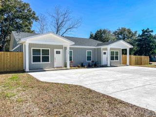 5180 Burlington Ave, Pensacola, FL 32505