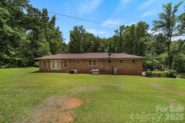 2171 Emma Circle, Lancaster, SC 29720