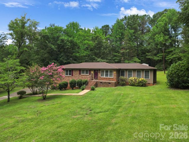 2171 Emma Circle, Lancaster, SC 29720