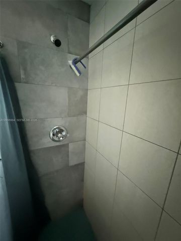 294 NE 57th St 1, Miami, FL 33137