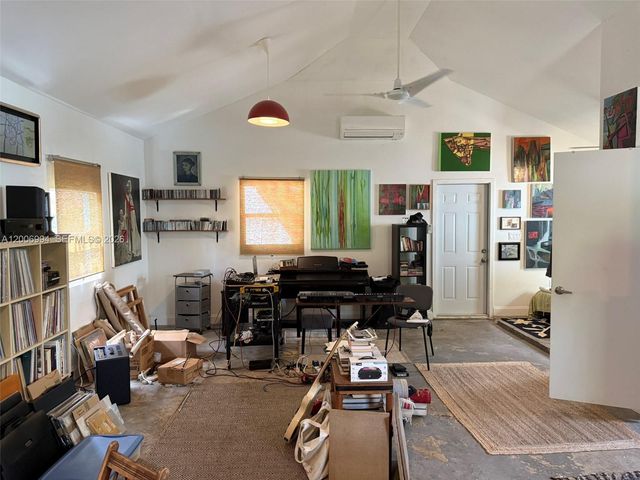 294 NE 57th St 1, Miami, FL 33137