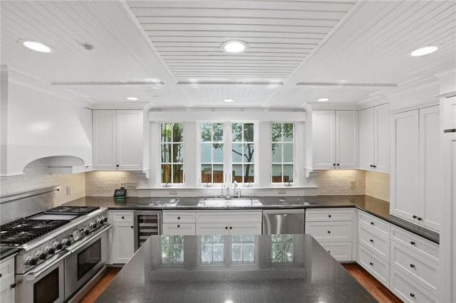 4144 Club Drive NE, Atlanta, GA 30319