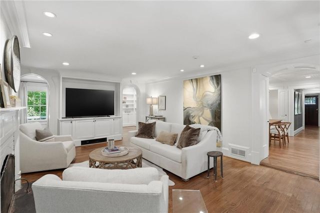 4144 Club Drive NE, Atlanta, GA 30319
