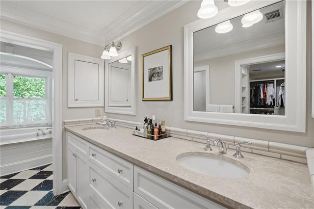 4144 Club Drive NE, Atlanta, GA 30319