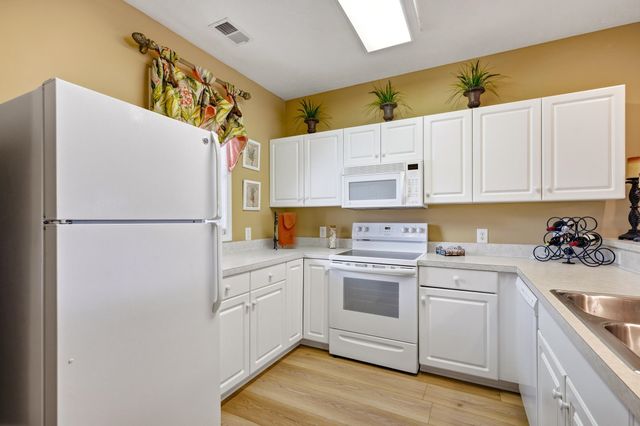 901 W Port Dr Unit 1210, North Myrtle Beach, SC 29582