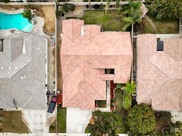 13417 Hinault Drive, Bakersfield, CA 93314