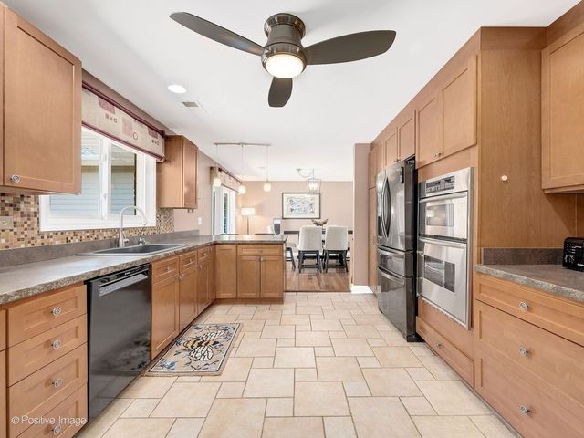 7N136 Briargate Terrace, Medinah, IL 60157