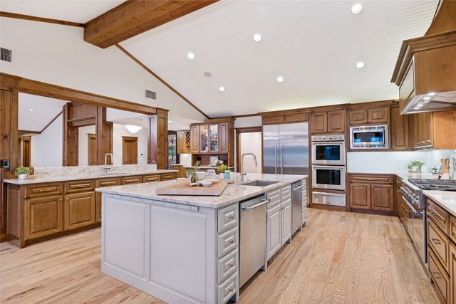 42 Leona Court, Scroggins, TX 75480