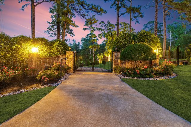 42 Leona Court, Scroggins, TX 75480