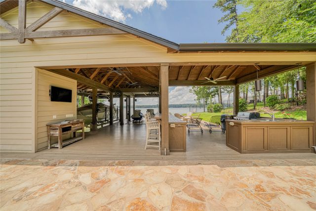 42 Leona Court, Scroggins, TX 75480