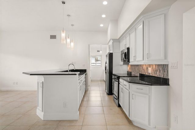 3317 BOUGAINVILLEA STREET, Sarasota, FL 34239