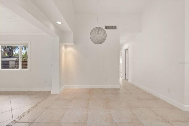 3317 BOUGAINVILLEA STREET, Sarasota, FL 34239