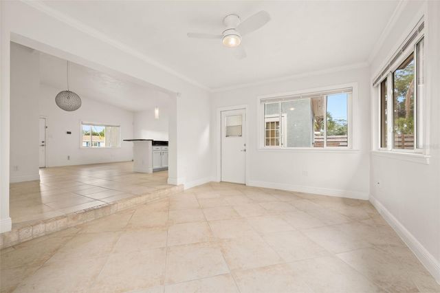 3317 BOUGAINVILLEA STREET, Sarasota, FL 34239